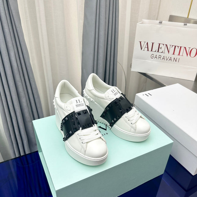 FLATFORM ROCKSTUD UNTITLED SNEAKER IN WHITE MIX BLACK CALFSKIN