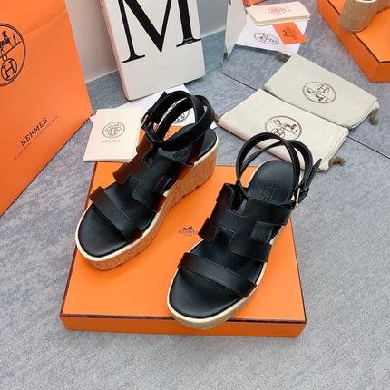 HAVANE 30 SANDAL IN BLACK CALFSKIN