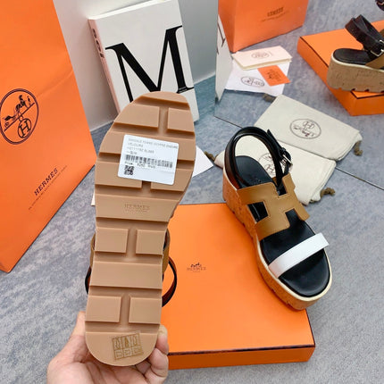 HAVANE 30 SANDAL IN WHITE AND PEANUT BROWN CALFSKIN