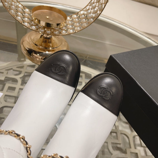 MID-HEEL ANKLE BOOTS IN WHITE CALFSKIN