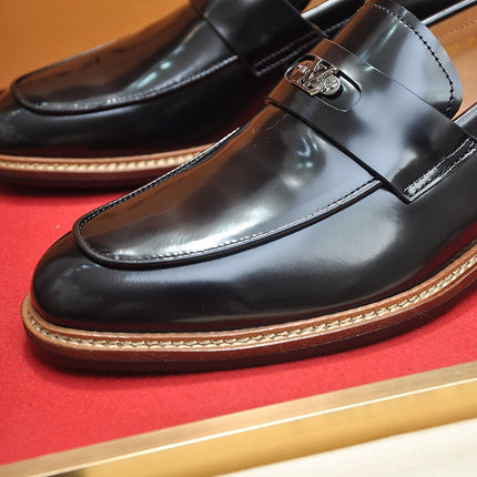 LV FLEX LOAFER IN GLOSSY BLACK CALFSKIN