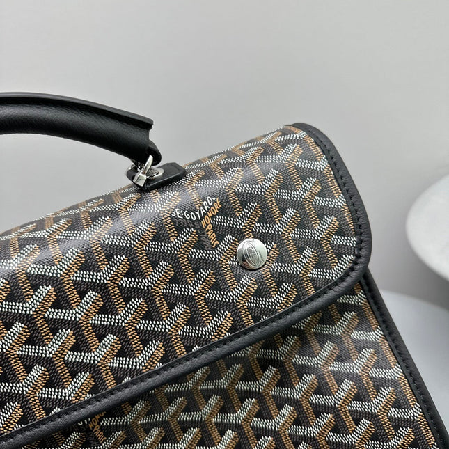 LEGER BACKPACK 37 IN BLACK GOYARDINE CANVAS WITH CALFSKIN TRIM