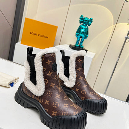 LV RUBY FLAT ANKLE BOOT IN CHOCOLATE BROWN MONOGRAM CALFSKIN AND WHITE SHEARLING