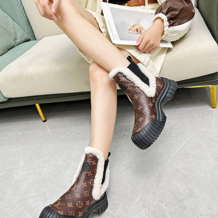 LV RUBY FLAT ANKLE BOOT IN CHOCOLATE BROWN MONOGRAM CALFSKIN AND WHITE SHEARLING