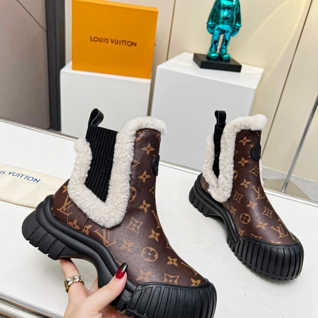 LV RUBY FLAT ANKLE BOOT IN CHOCOLATE BROWN MONOGRAM CALFSKIN AND WHITE SHEARLING