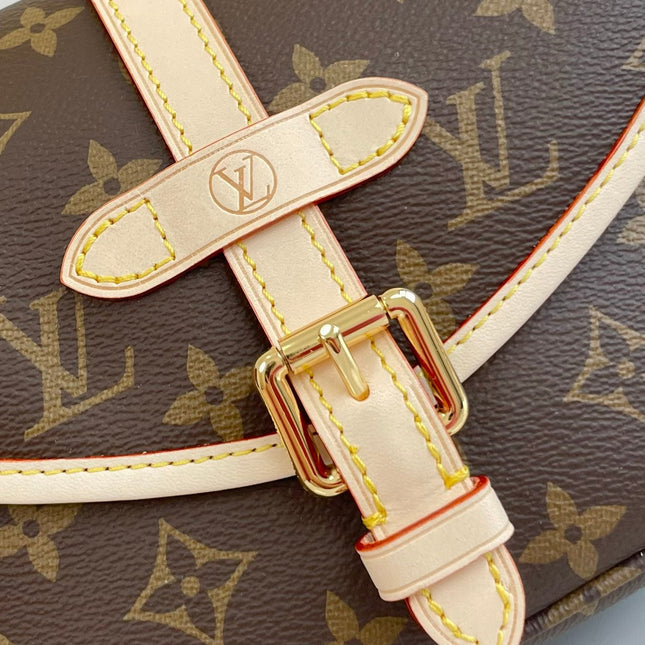 SAUMUR BB 20 BROWN MONOGRAM CANVAS AND LEATHER TRIM GOLD HARDWARE