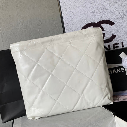 CC LARGE 42 HANDBAG IN WHITE SHINY CALFSKIN SILVER HARDWARE