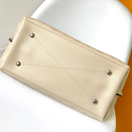 CARMEL HOBO BAG 40 IN CRÈME BEIGE MIHANA PERFORATED CALF LEATHER