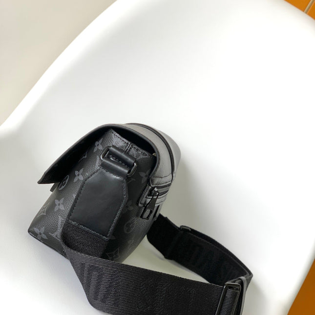 S-CAPE MESSENGER BAG 28 IN BLACK MONOGRAM ECLIPSE CANVAS