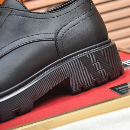 HM DANIEL TRAMPING SHOE BLACK CALFSKIN