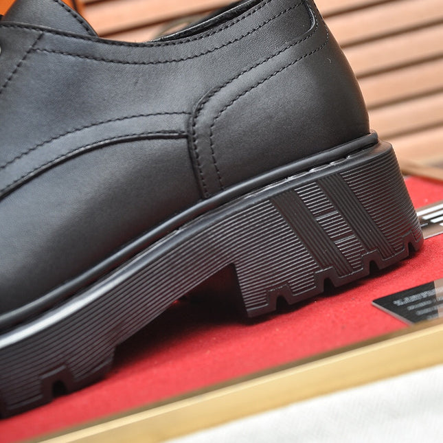 HM DANIEL TRAMPING SHOE BLACK CALFSKIN