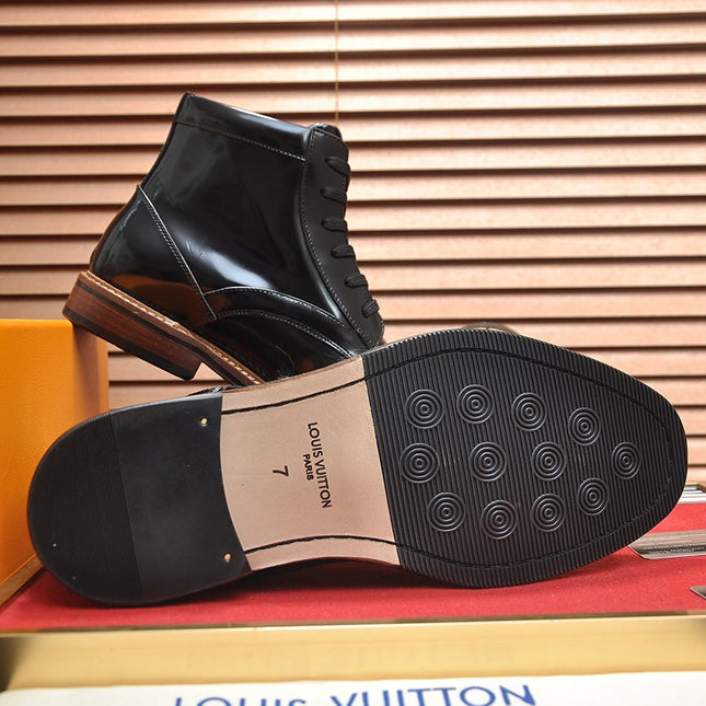 LV SHORT BOOT IN GLOSSY BLACK CALFSKIN