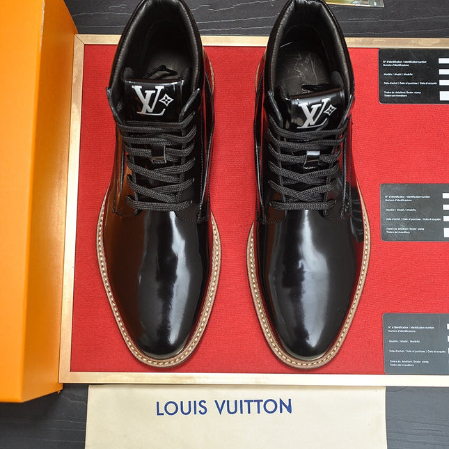 LV SHORT BOOT IN GLOSSY BLACK CALFSKIN