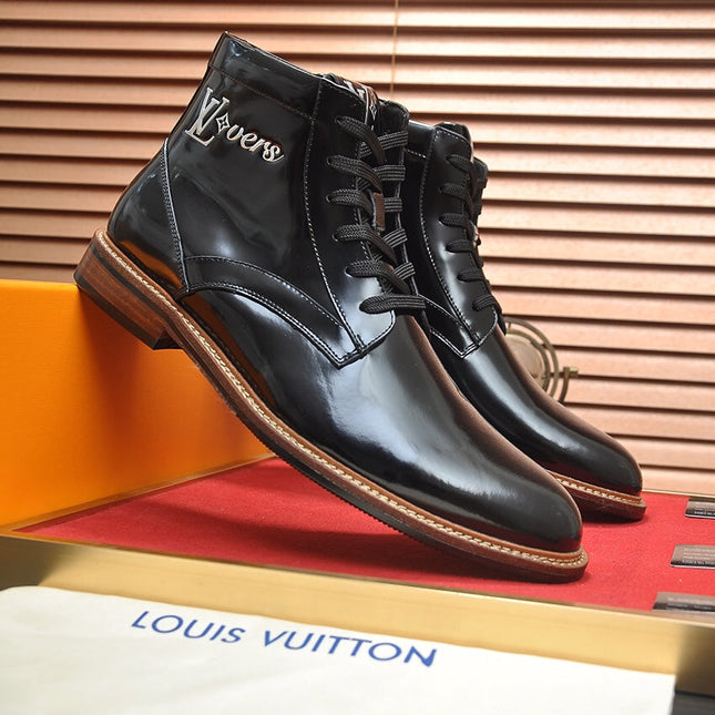 LV SHORT BOOT IN GLOSSY BLACK CALFSKIN