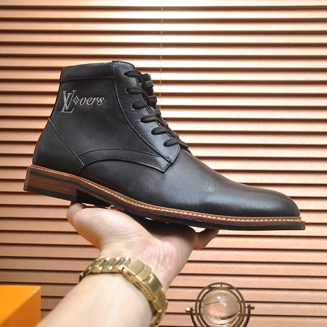 LV SHORT BOOT IN BLACK CALFSKIN