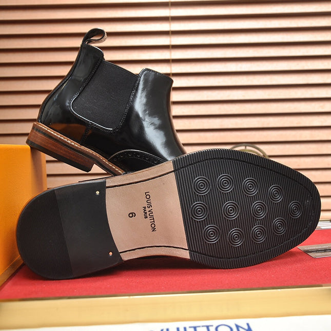 LV CHELSEA ANKLE BOOT IN BLACK CALFSKIN