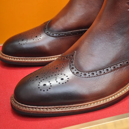 LV CHELSEA ANKLE BOOT IN CHOCOLATE BROWN CALFSKIN