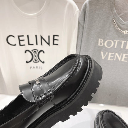 CHUNKY LOAFER IN BLACK POLISHED BULLSKIN