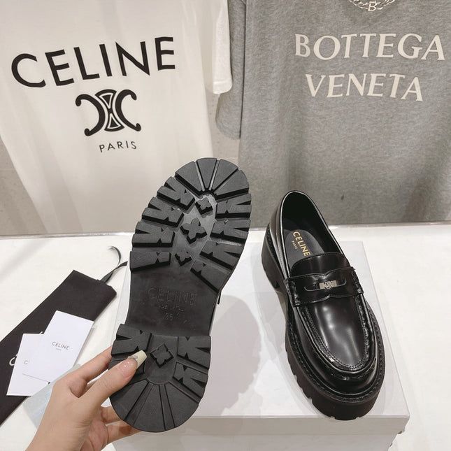 CHUNKY LOAFER IN BLACK POLISHED BULLSKIN