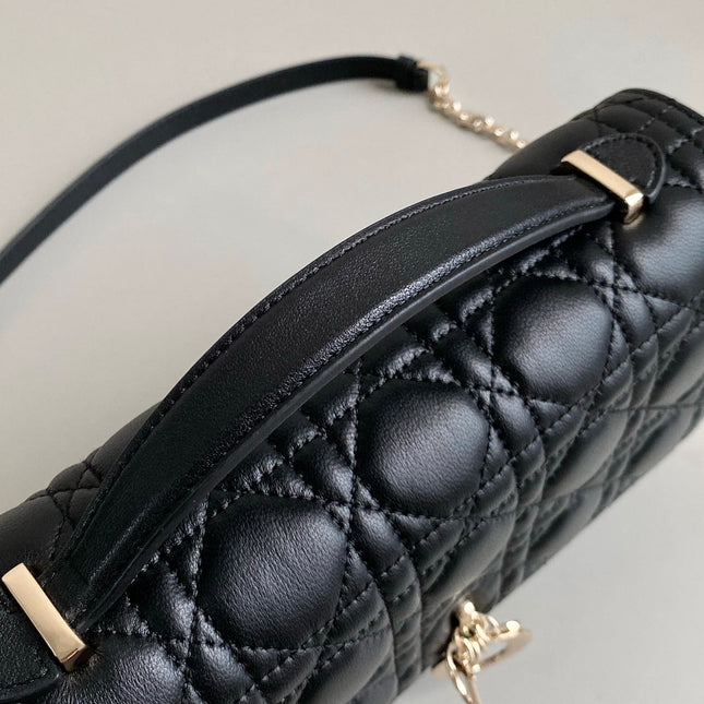 MISS LADY 24 LARGE BAG IN BLACK LAMBSKIN