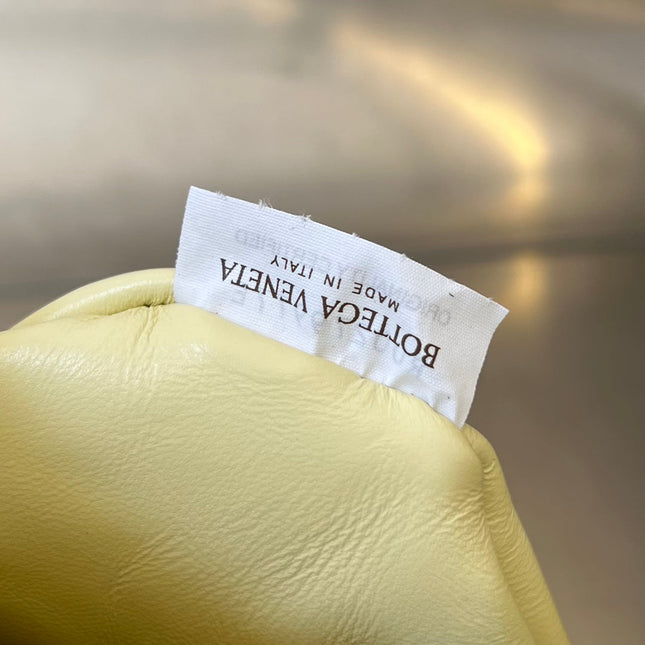 SMALL GEMELLI 24 IN LIGHT YELLOW LAMBSKIN