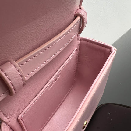 Triomphe 11 PASTEL PINK Shiny Calfskin Handbag