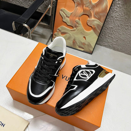LV WOMEN SNEAKER IN BLACK CALFSKIN