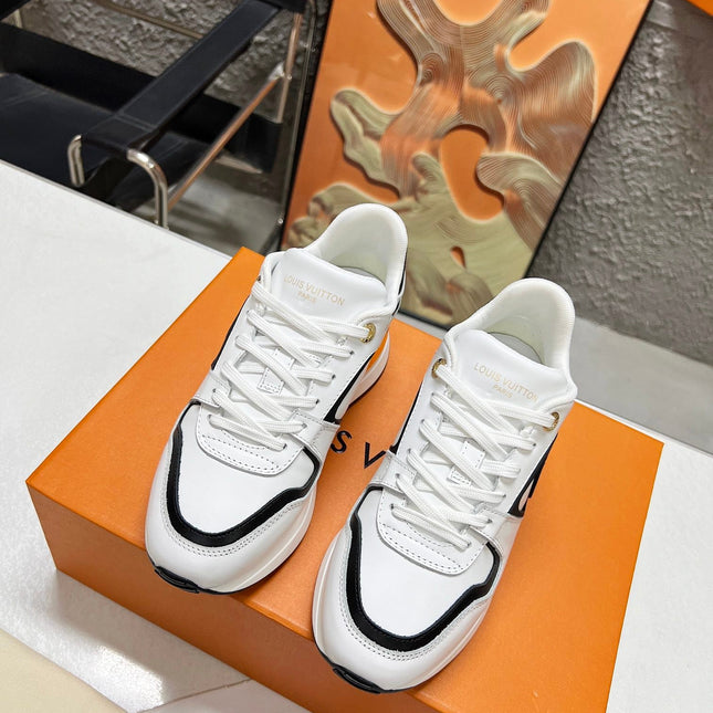 LV WOMEN SNEAKER IN WHITE MIX BLACK CALFSKIN