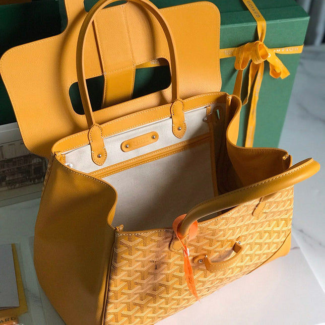SAIGON SOUPLE BAG 34 IN YELLOW GOYARDINE CANVAS AND CALFSKIN