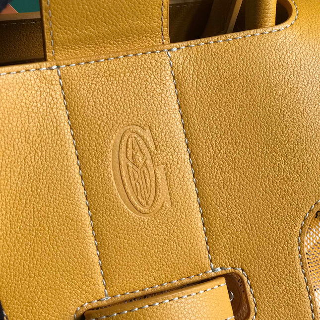 SAIGON SOUPLE BAG 34 IN YELLOW GOYARDINE CANVAS AND CALFSKIN