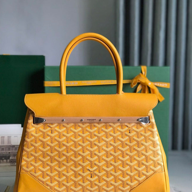 SAIGON SOUPLE BAG 34 IN YELLOW GOYARDINE CANVAS AND CALFSKIN