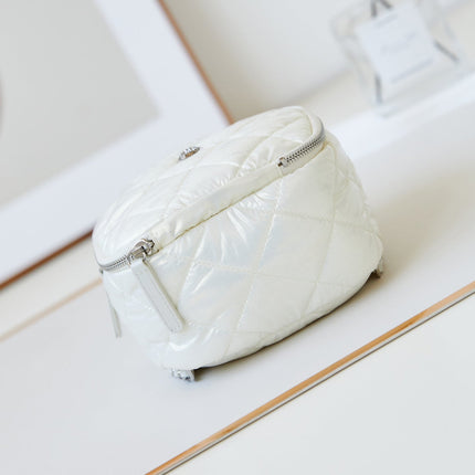 BACKPACK 22 IN WHITE FABRIC SILVER HARDWARE