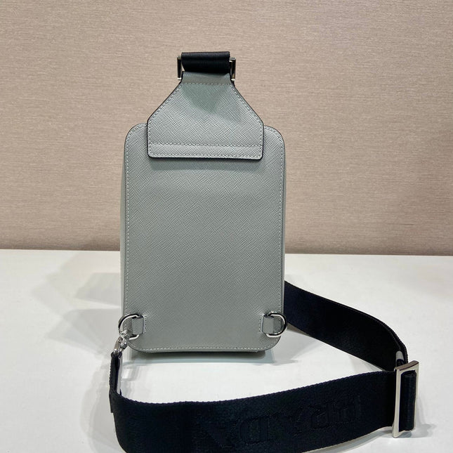 CHEST BAG 20 IN ECHO GRAY SAFFIANO LEATHER
