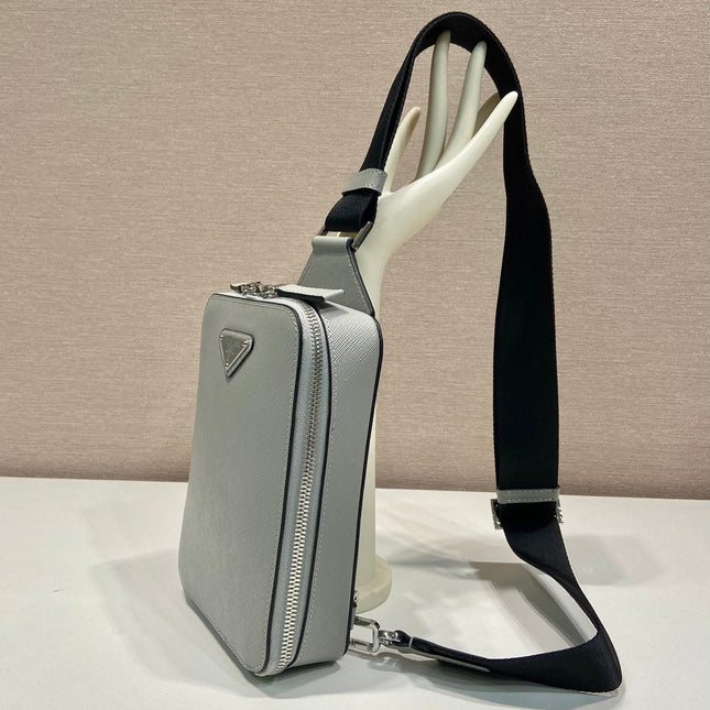 CHEST BAG 20 IN ECHO GRAY SAFFIANO LEATHER