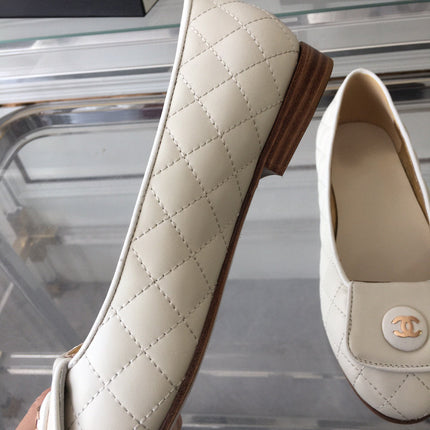 ballet flat quilted white gold cc lock