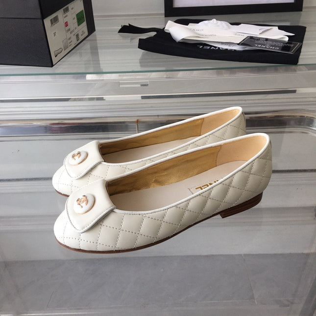 ballet flat quilted white gold cc lock