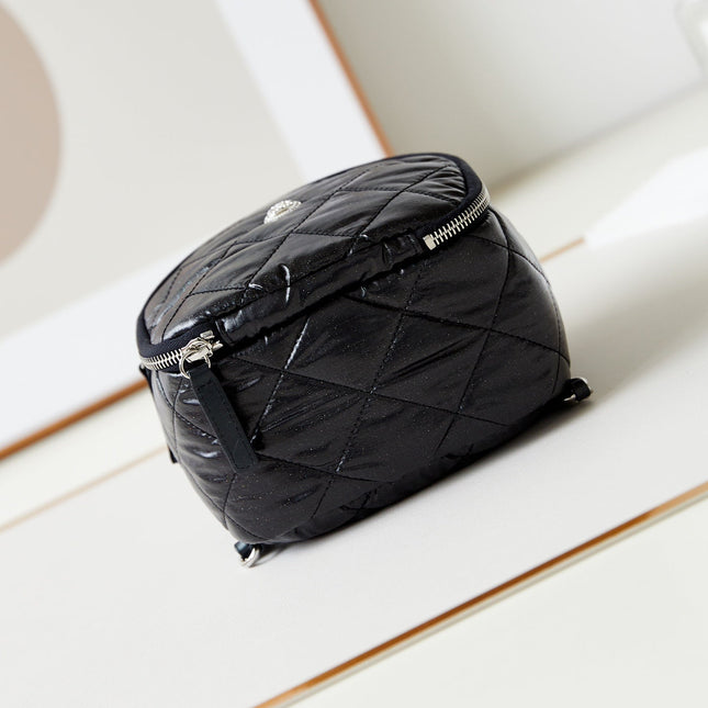 BACKPACK 22 IN BLACK FABRIC SILVER HARDWARE