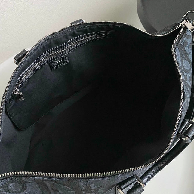 WEEKENDER 40 IN BLACK MAXI OBLIQUE JACQUARD