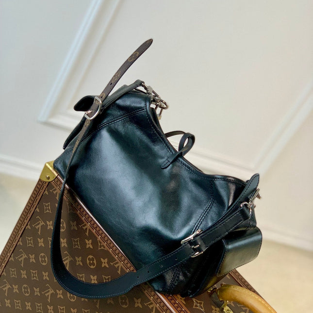 CARRYALL CARGO VIBE PM 33.5 IN BLACK LAMBSKIN BROWN MONOGRAM TAG