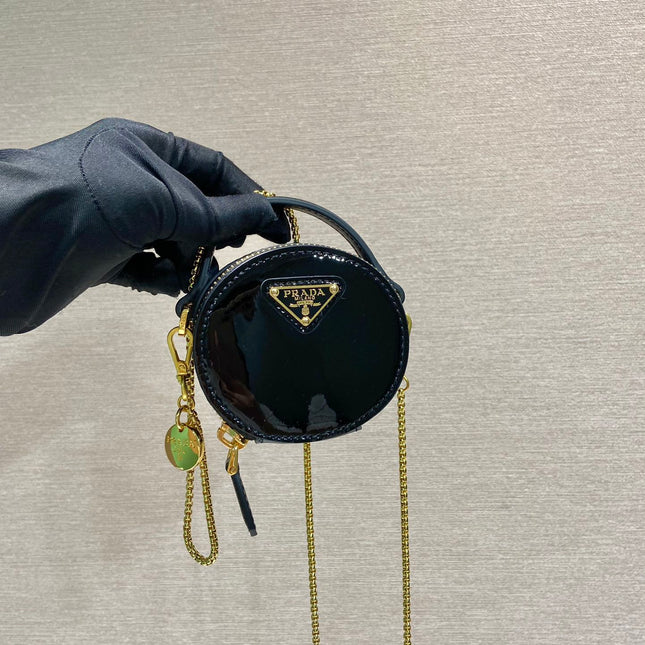 MINI ROUND BAG 8 IN BLACK GLOSSY CALFSKIN GOLD HARDWARE