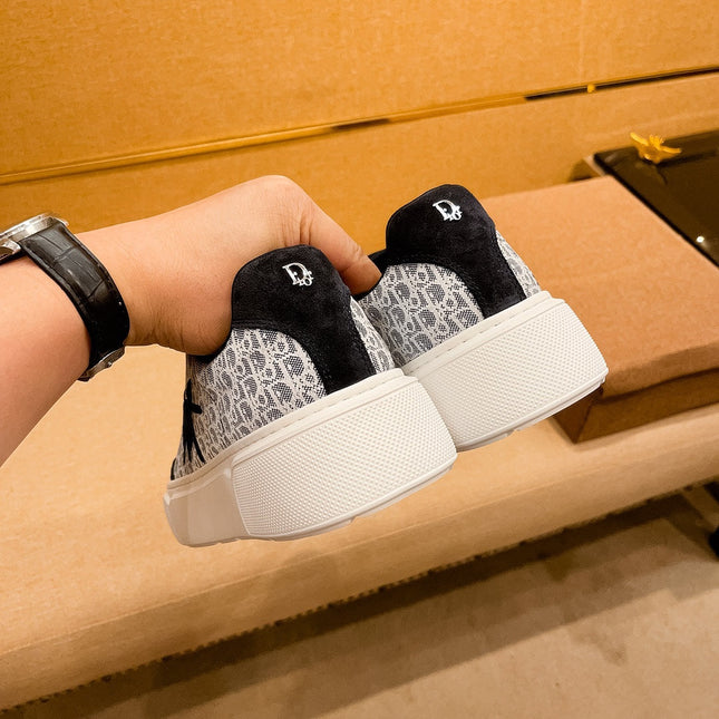 CD HOMME THICK-SOLE SNEAKERS BLACK AND WHITE JACQUARD