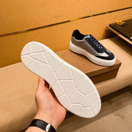 CD HOMME THICK-SOLE SNEAKERS BLACK AND WHITE JACQUARD