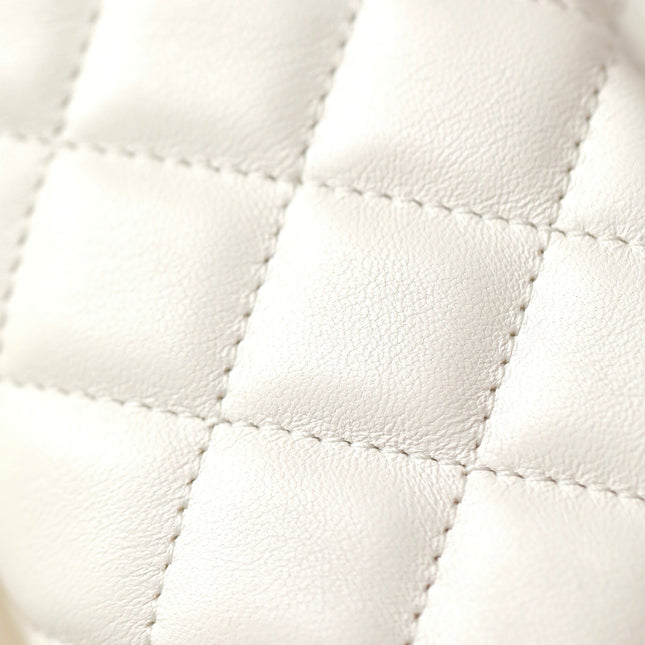 CHANEL 25S FLAP BAG 17 CM IN WHITE LAMBSKIN PEARL STRAP WITH GOLD HARDWARE