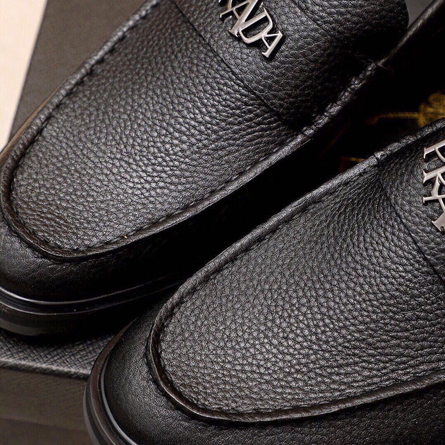 PRA LOAFER IN BLACK GRAINED CALFSKIN