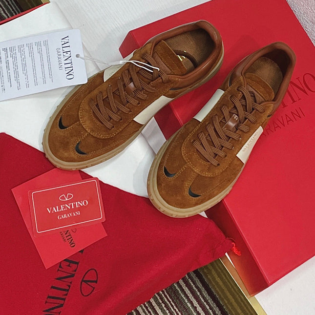 UPVILLAGE LOW TOP SNEAKER IN SYRUP BROWN SUEDE