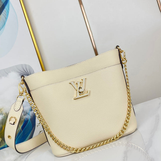 LOCK AND WALK 20 IN CREAM GRAINED CALFSKIN GOLD HARDWARE
