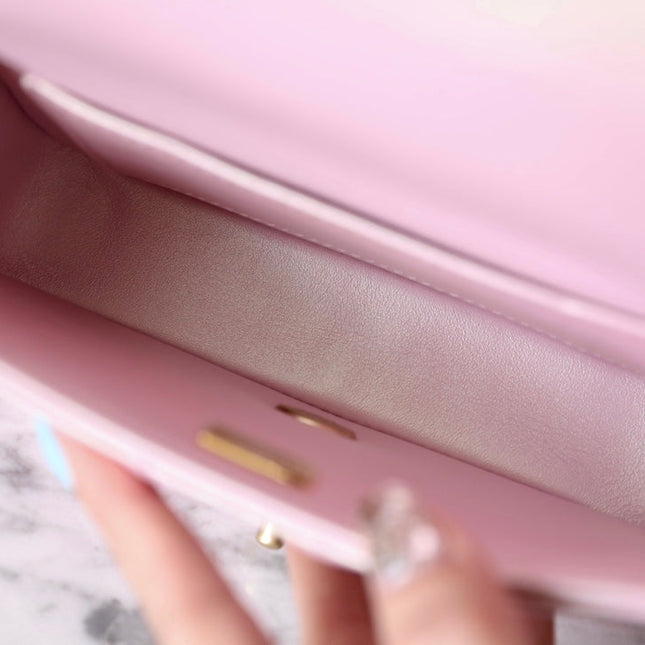 CHANEL 25S FLAP BAG 17 CM IN PEARL PINK LAMBSKIN WITH GOLD HARDWARE