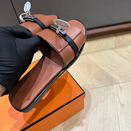 GABRIEL SANDAL CINNAMON CALFSKIN