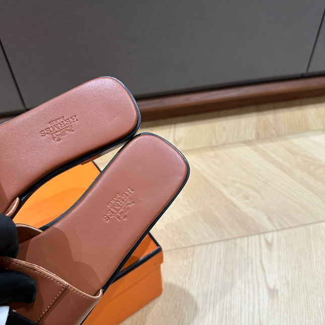 GABRIEL SANDAL CINNAMON CALFSKIN
