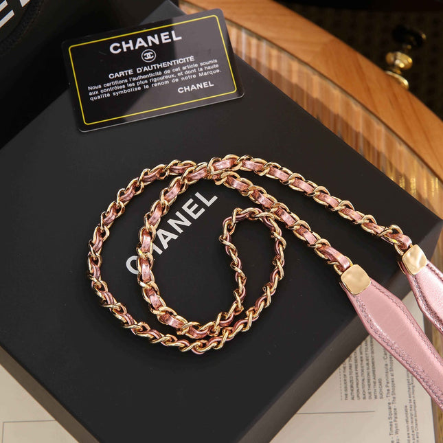 CC CHAIN BELT WITH GOLD HARDWARE AN LIGHT PINK CALFSKIN